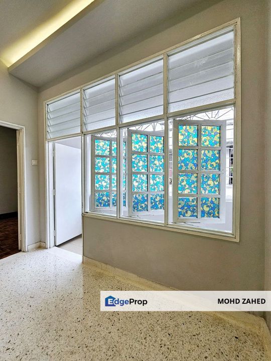 Shop Apartment Bandar Baru Ampang Jalan Wawasan For Sale untuk jual, Selangor, Ampang