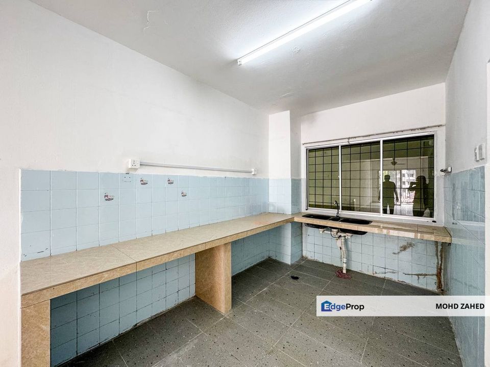 LEVEL 1 Desa View Tower Apartment Taman Melawati KL for sale untuk jual, Kuala Lumpur, Taman Melawati