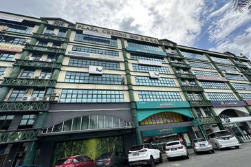 Cheong Hin Commercial City