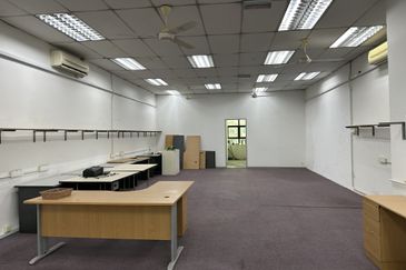 Cheong Hin Commercial City