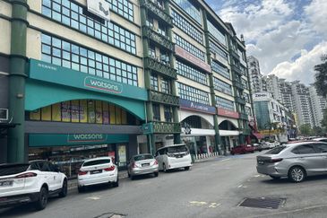 Cheong Hin Commercial City
