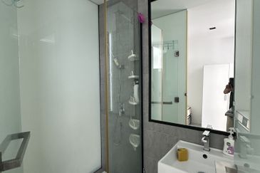 The Square @ One City