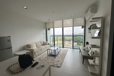 The Square @ One City