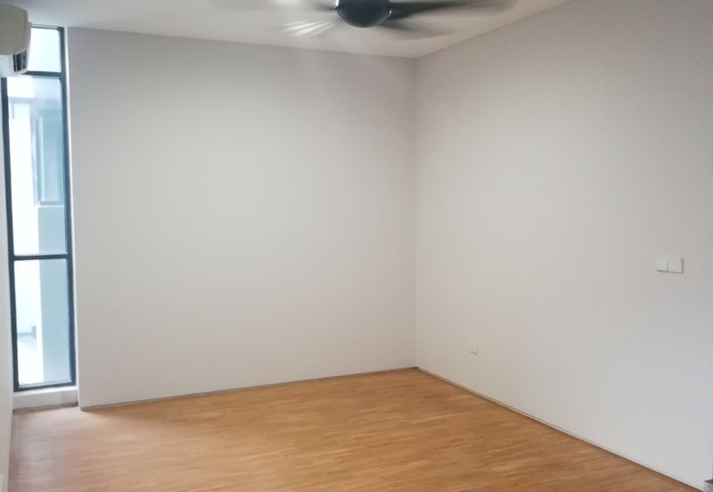 Mirage By The Lake @ Perdana Lakeview West