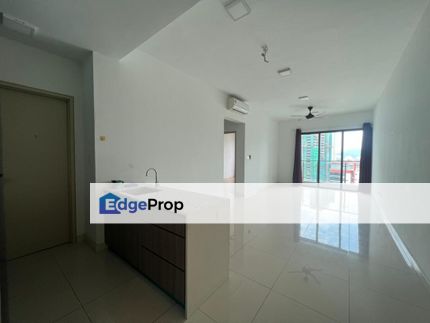 Modern Freehold Partly Furnished Residence At V Residence Sunway Velocity For Sale, Kuala Lumpur, Cheras