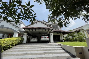 KGSAAS Golf Club, Seksyen 13