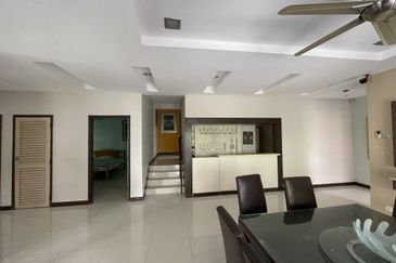 KGSAAS Golf Club, Seksyen 13