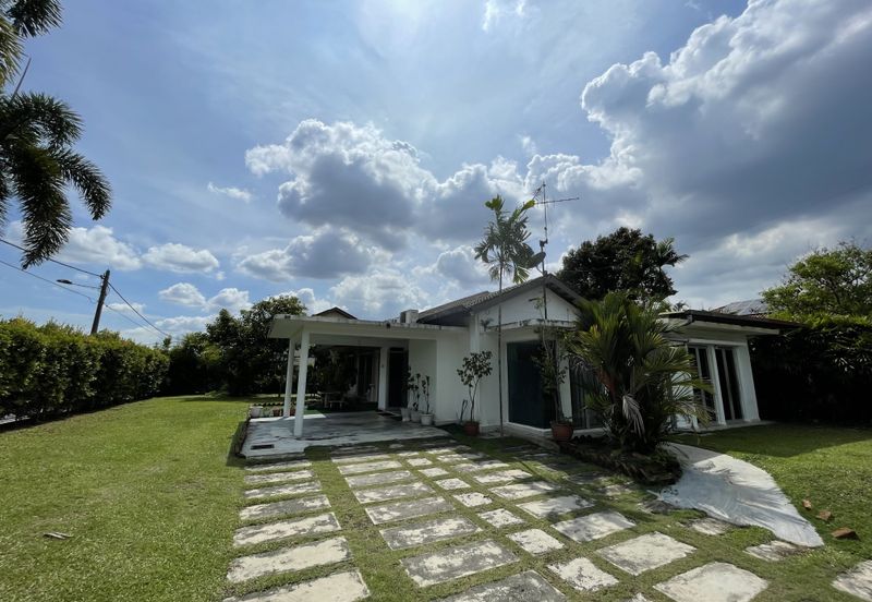 Bukit Gasing, Seksyen 5