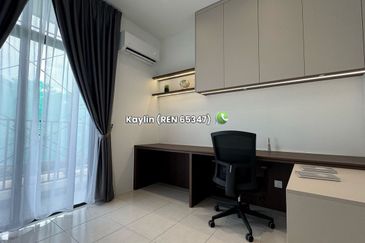 UniVision Spacious 4+1 Bedrooms open for booking