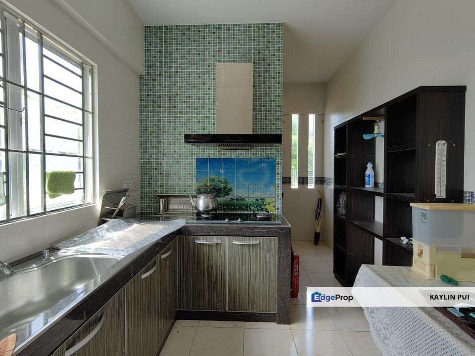 Double Storey Semi-Detached house at Taman API, Muara Tuang for rent, Sarawak, Kota Samarahan