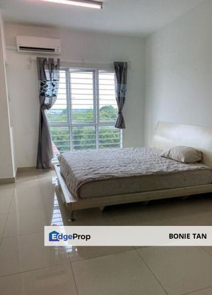 Equnie Park galleria 2 Fully furnish , Selangor, Seri Kembangan