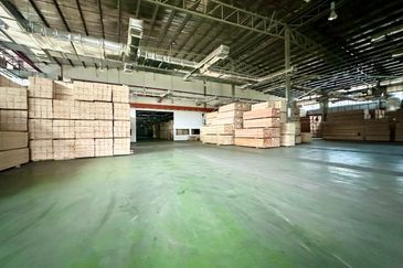 Gelang Patah Detached Factory Medium Industrial For Sale