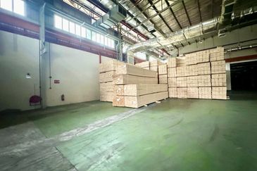 Gelang Patah Detached Factory Medium Industrial For Sale