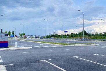 Aspira Square @ Gelang Patah Iskandar Puteri Shoplot For Rent