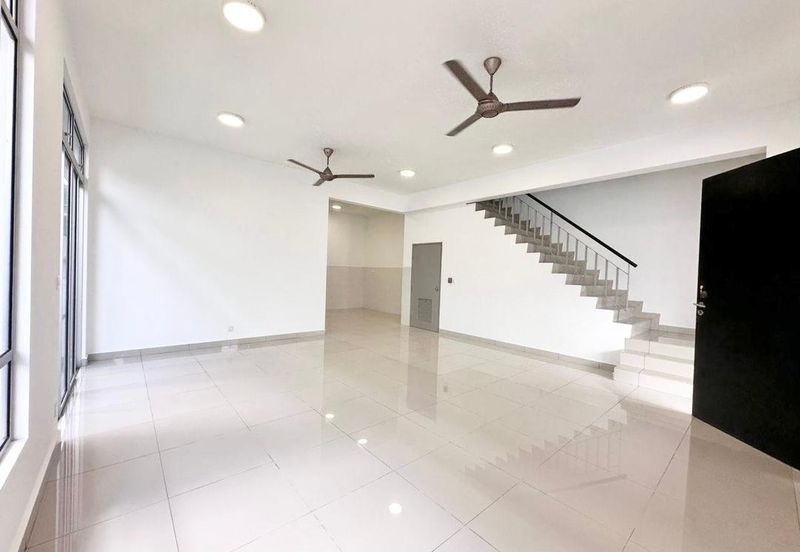 The Green @ Horizon Hills 2 Storey Terrace House (End Lot) For Salee