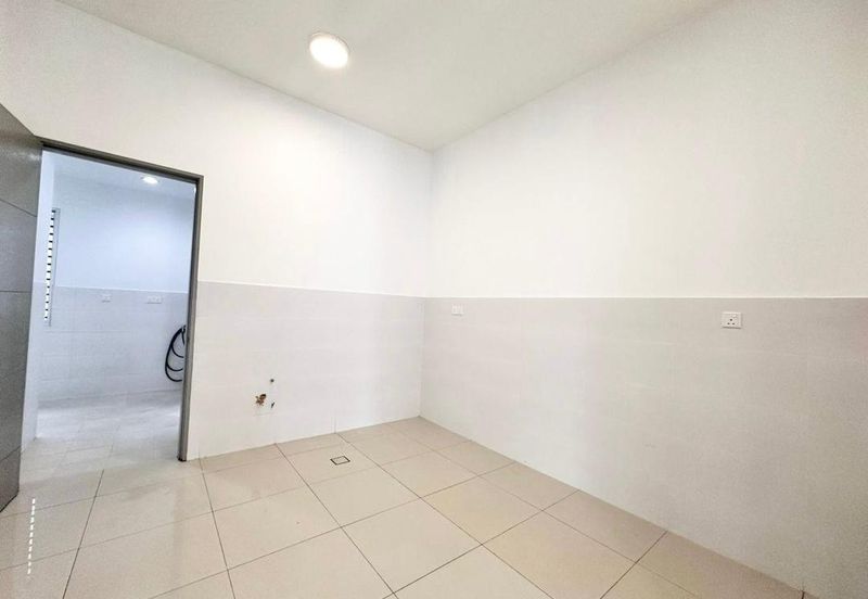 The Green @ Horizon Hills 2 Storey Terrace House (End Lot) For Salee