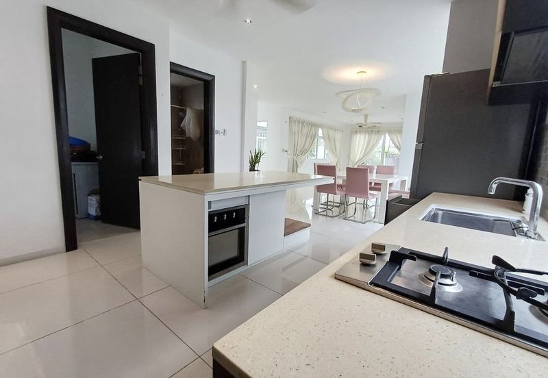 The Hills @ Horizon Hills! 3 Storey Bungalow House (Corner Lot) For Sale