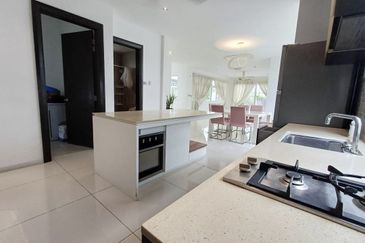 The Hills @ Horizon Hills! 3 Storey Bungalow House (Corner Lot) For Sale