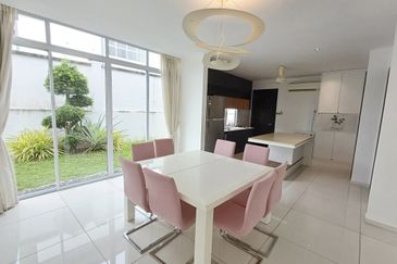 The Hills @ Horizon Hills! 3 Storey Bungalow House (Corner Lot) For Sale