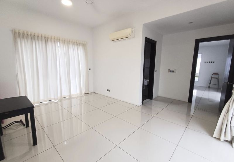 The Hills @ Horizon Hills! 3 Storey Bungalow House (Corner Lot) For Sale