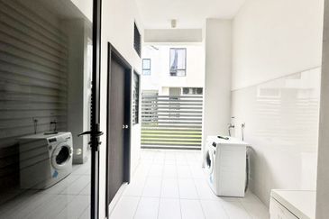 Avira Garden Terraces @ Medini