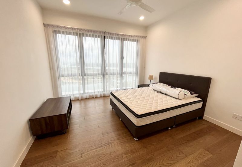 Imperia @ Puteri Harbour