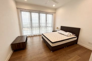 Imperia @ Puteri Harbour