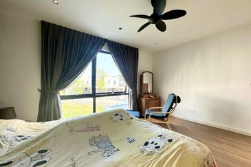 Avira Garden Terraces @ Medini