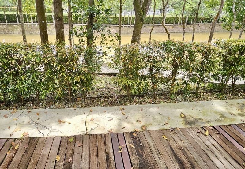 Bayou Creek, Leisure Farm