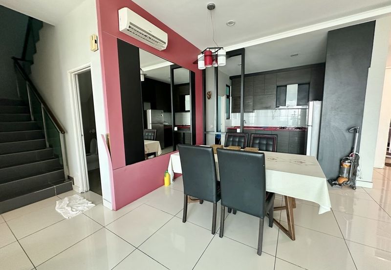 Sky Loft Premium Suites, Bukit Indah