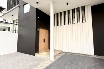 The Hills @ Horizon Hills 2 Storey Bungalow House For Rent Now!