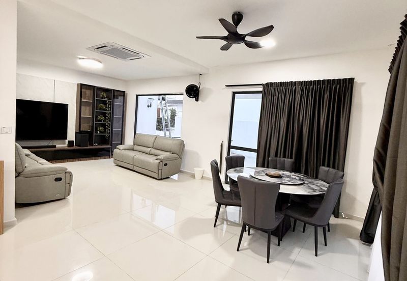 The Hills @ Horizon Hills 2 Storey Bungalow House For Rent Now!