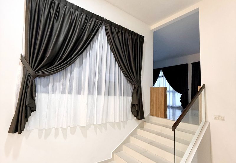 The Hills @ Horizon Hills 2 Storey Bungalow House For Rent Now!