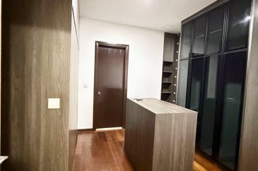 The Hills @ Horizon Hills 2 Storey Bungalow House For Rent Now!