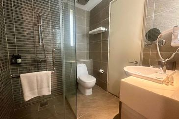 Somerset Puteri Harbour