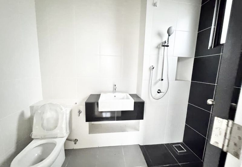 Tate Dalton @ Eco Botanic 2