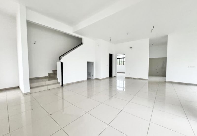 Tate Dalton @ Eco Botanic 2