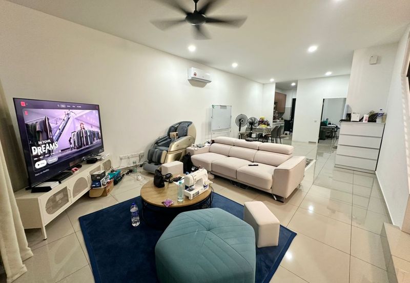 Tate Dalton @ Eco Botanic 2