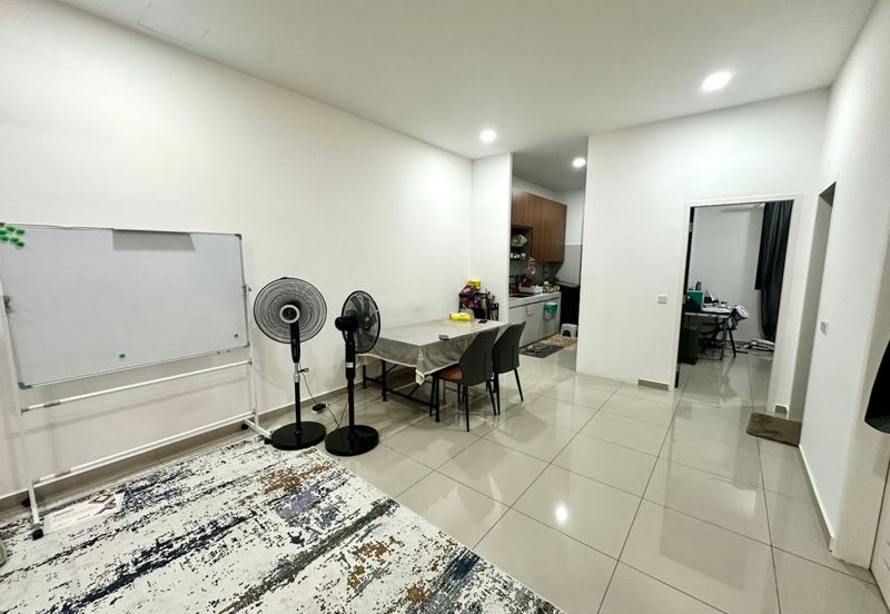 Tate Dalton @ Eco Botanic 2