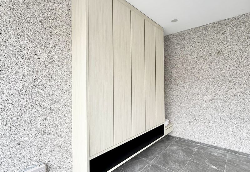 The Gateway @ Horizon Hills 2.5 Storey Cluster House For Sale Now!