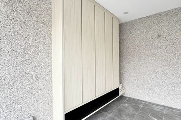 The Gateway @ Horizon Hills 2.5 Storey Cluster House For Sale Now!