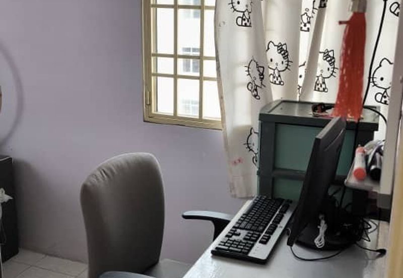 Desa Bayan Apartment