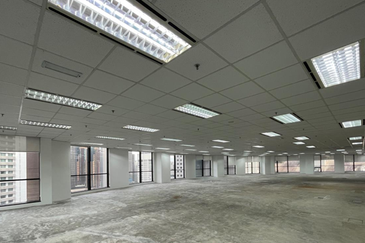 Menara HLX (formerly Menara HLA)