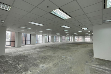 Menara HLX (formerly Menara HLA)