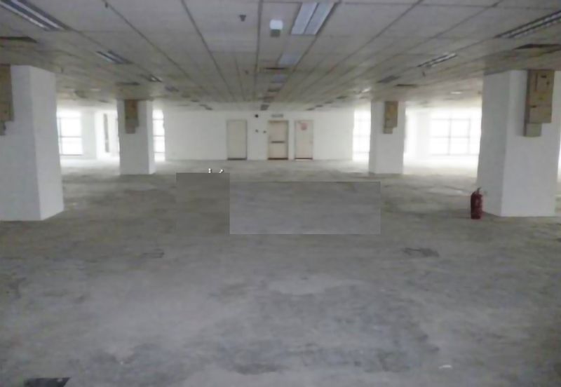 Menara Raja Laut (Menara Eon Bank)