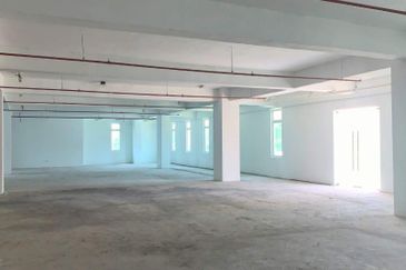 Commercial Building at Subang Jaya [FOR RENT]