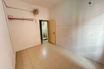 Laman Suria e-Resort Apartment