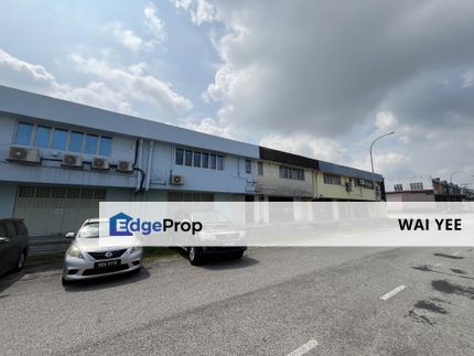  1.5 Storey Link Factory Balakong Cheras, Selangor, Balakong