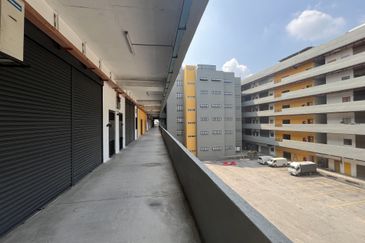 Warehouse For Sale @ Anzen Business Park Kepong Taman Bukit Maluri