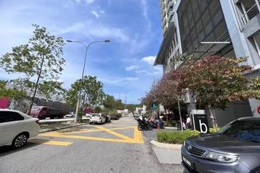 Fortune Perdana Lakeside